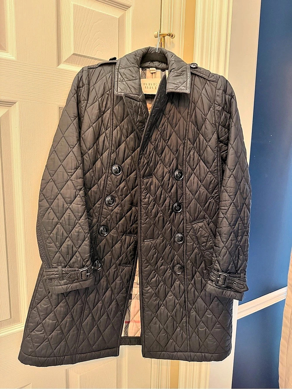 Burberry Brit Quilted Check-Lined Coat Puffers Black Red Size S